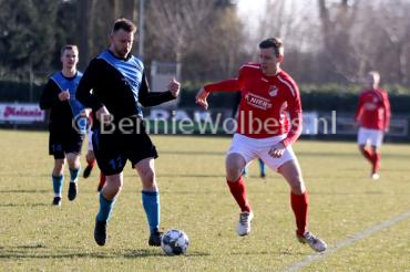 Weiteveense Boys met zevenklapper langs De Treffers 16  