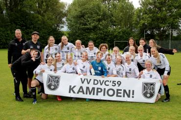 Ook de dames van DVC 59 kampioen