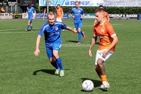 Foto 17 uit WKE in slotfase langs Annen