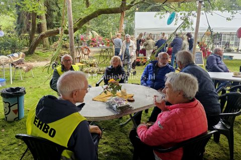 Foto 7 uit Geslaagde Oogst en Dankdag in Barger Oosterveld weer geslaagd 