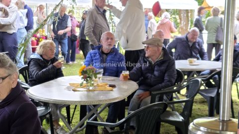 Foto 20 uit Geslaagde Oogst en Dankdag in Barger Oosterveld weer geslaagd 