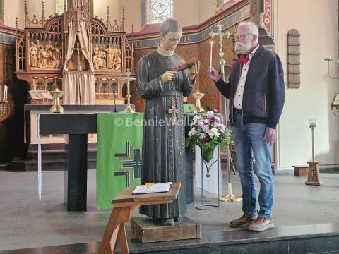 Foto 34 uit Geslaagde Oogst en Dankdag in Barger Oosterveld weer geslaagd 