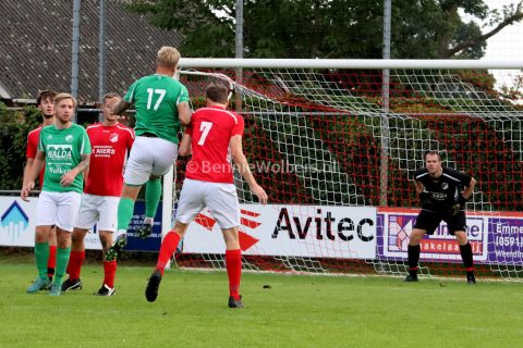 Foto 16 uit Weiteveense Boys en Zwartemeerse Boys in evenwicht