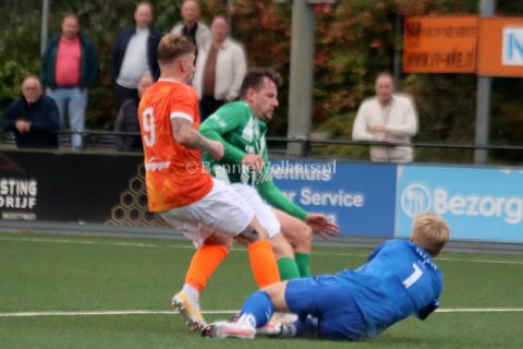 Foto 12 uit WKE 16 keihard onderuit in eigen huis