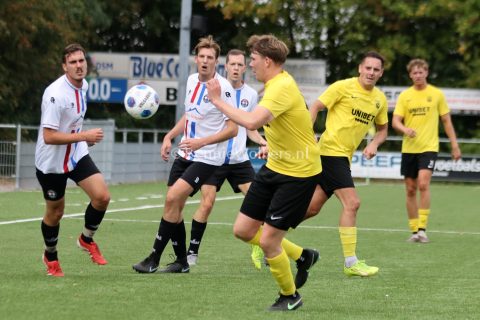 Foto 6 uit SVBO (zat) verpletterd vv Pekela met 10-0
