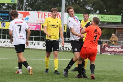 Foto 10 uit SVBO (zat) verpletterd vv Pekela met 10-0