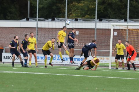 Foto 24 uit SVBO(zat) wint verhitte derby tegen Angelslo